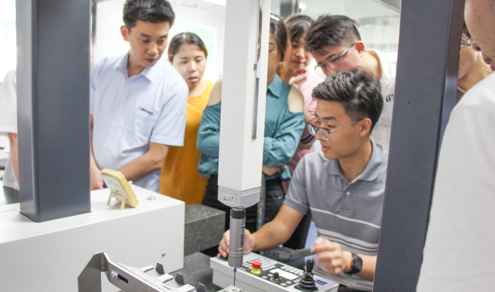 IMG_8904(1) IMG_8904(1)