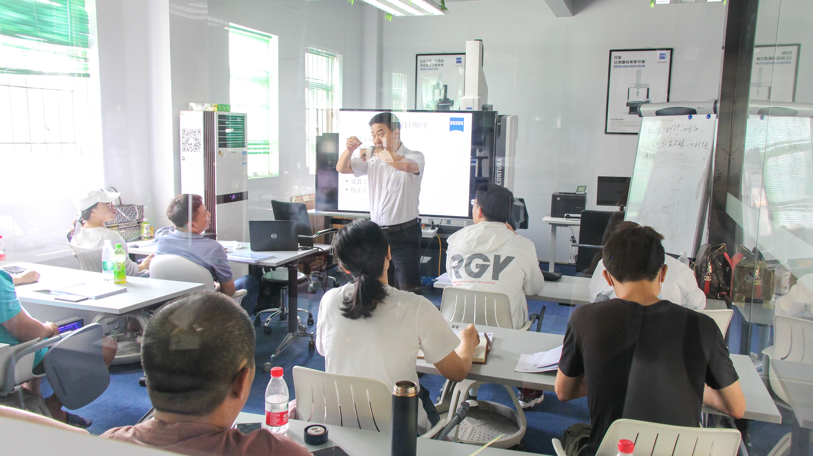 IMG_9001-2(1) IMG_9001-2(1)