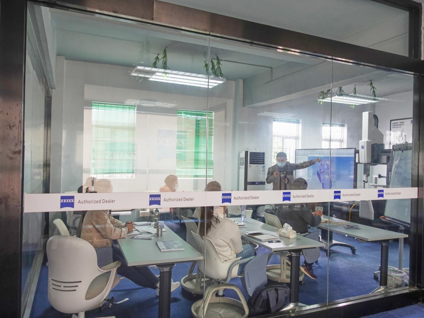 DSC01649(1) DSC01649(1)