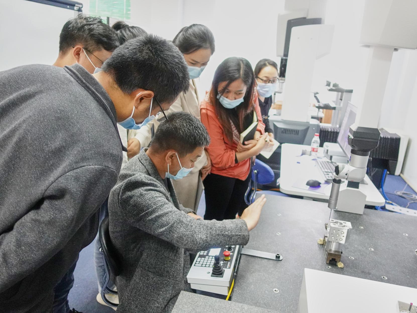 DSC01654(1) DSC01654(1)